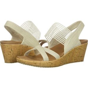 Skechers Women Wedge Sandal Size 9
